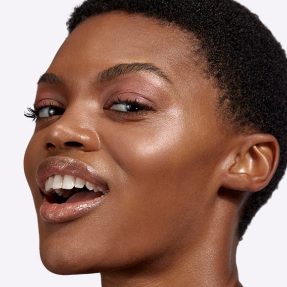 MAC Stars of Skincare Kit *LIMITED EDITION* - Picture 4 of 15